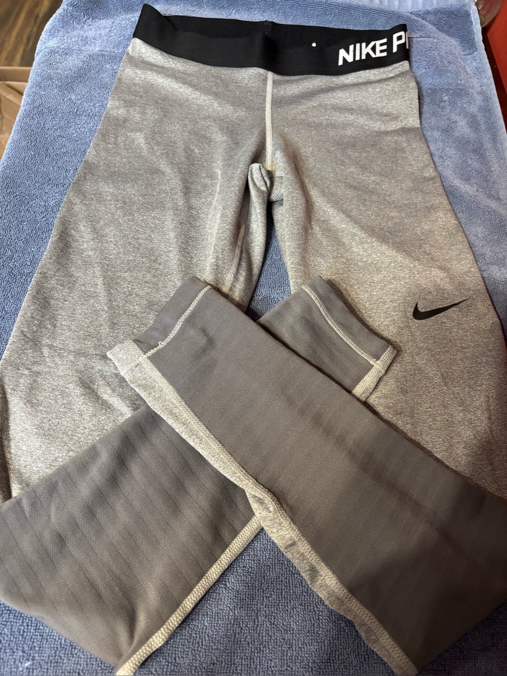Nike Pro  light Gray and dark grey lLeggings